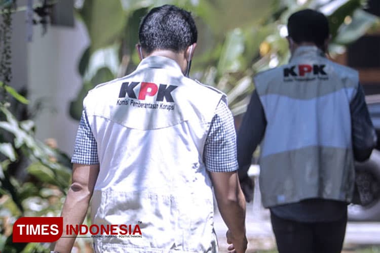 Tajuk Redaksi: Maling Republik