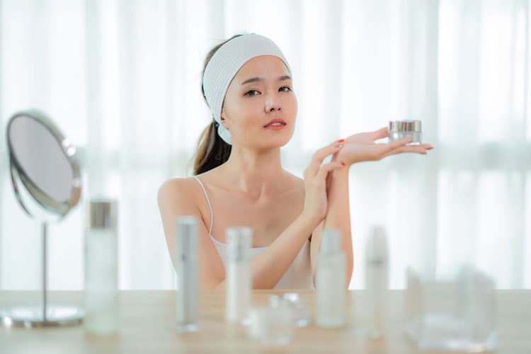 Sering Disimpan di Kamar Mandi, 5 Produk Kecantikan Ini Justru Cepat Rusak