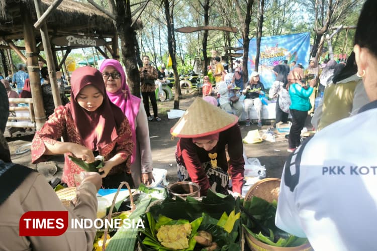 Menikmati Festival Gir Sereng dan Nuansa Tempo Dulu di Tepi Pantai Permata Probolinggo