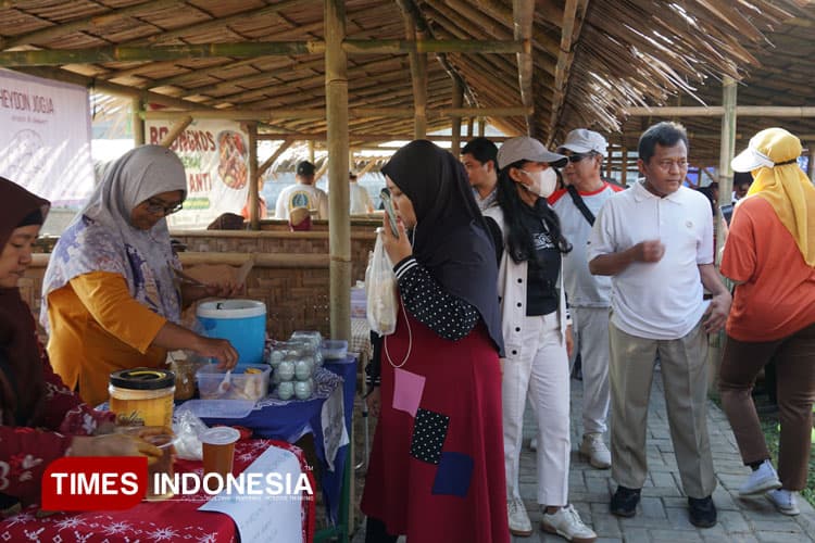 Pasar Minggu di Embung Giwangan, Magnet Baru Wisata Kuliner dan UMKM Yogyakarta Selatan